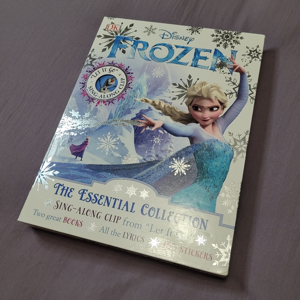 ✨️3/$25✨️ Disney Frozen Sing-Along Book